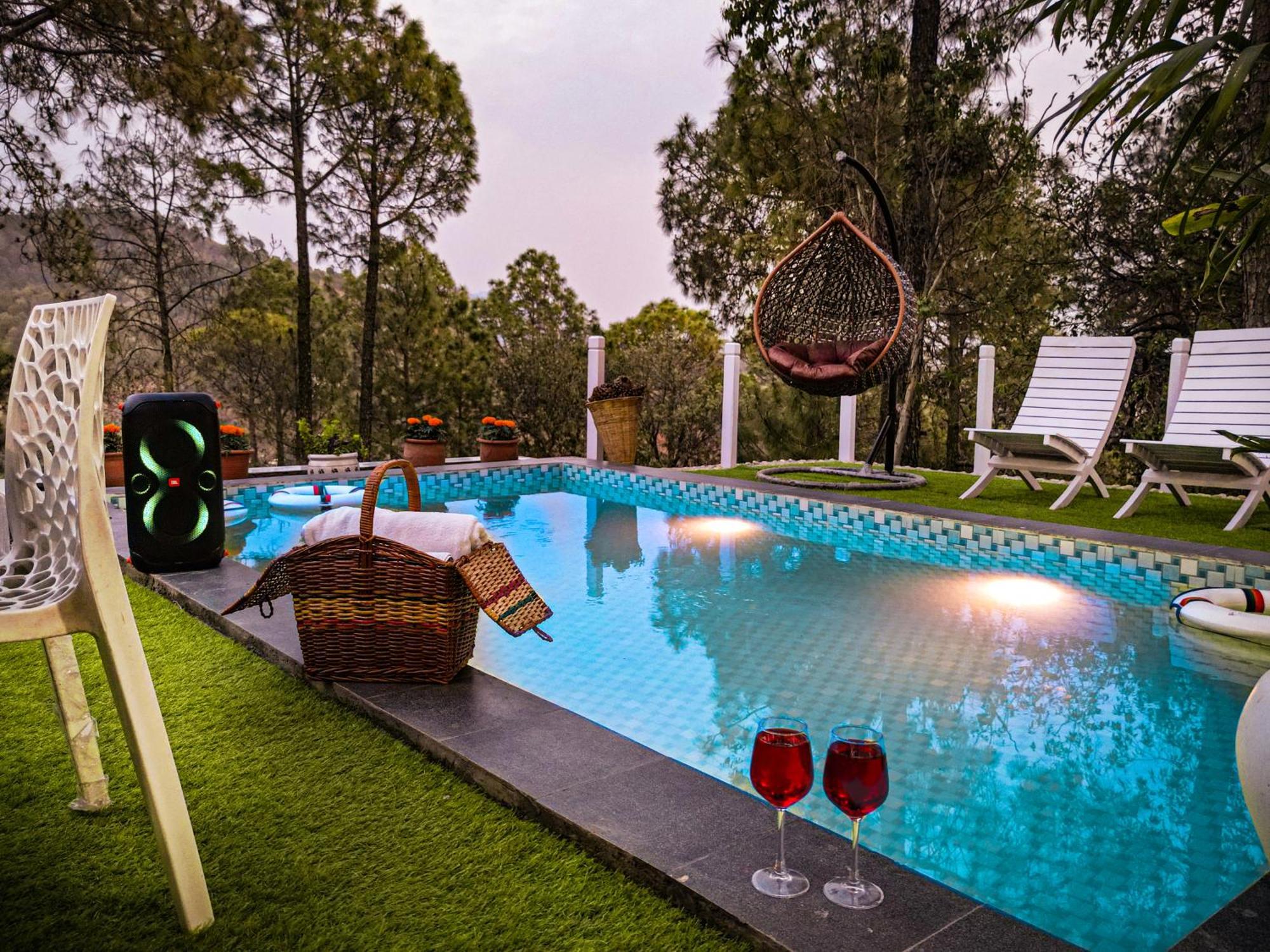 Rainbow Resorts Solan Eksteriør billede